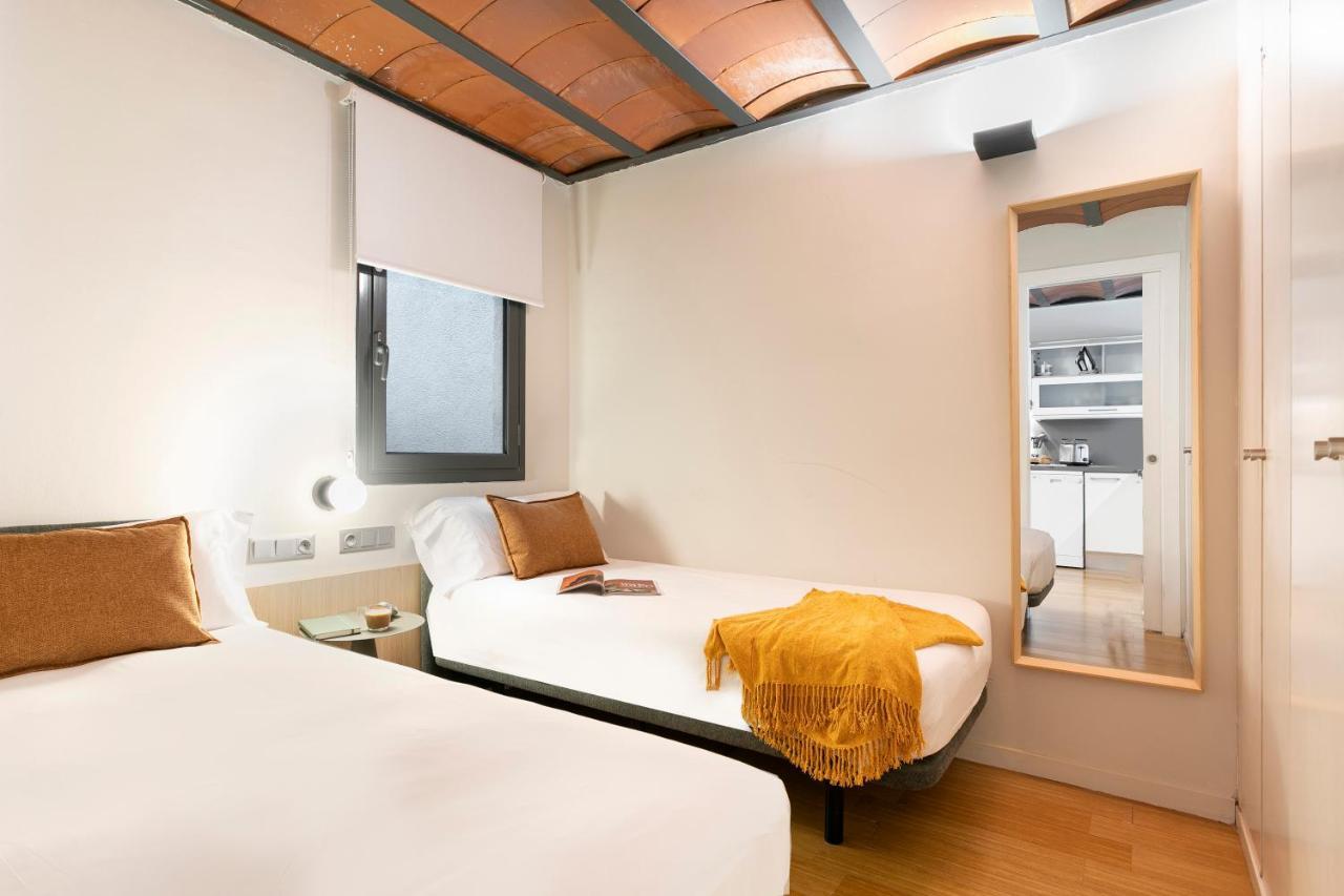 Aspasios Las Ramblas Apartments Barcelona Exterior photo