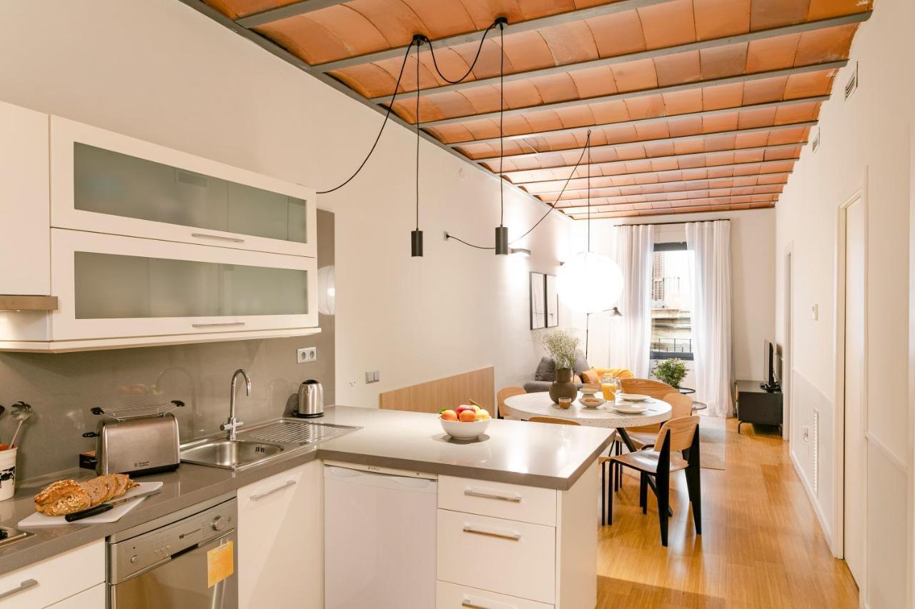Aspasios Las Ramblas Apartments Barcelona Exterior photo