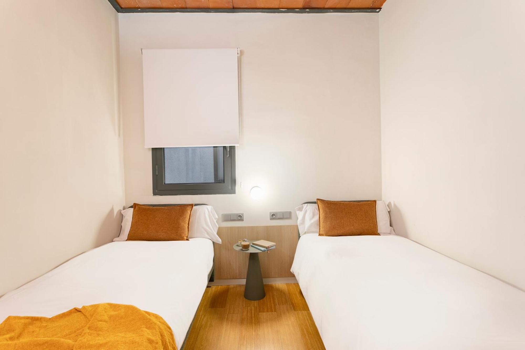 Aspasios Las Ramblas Apartments Barcelona Room photo