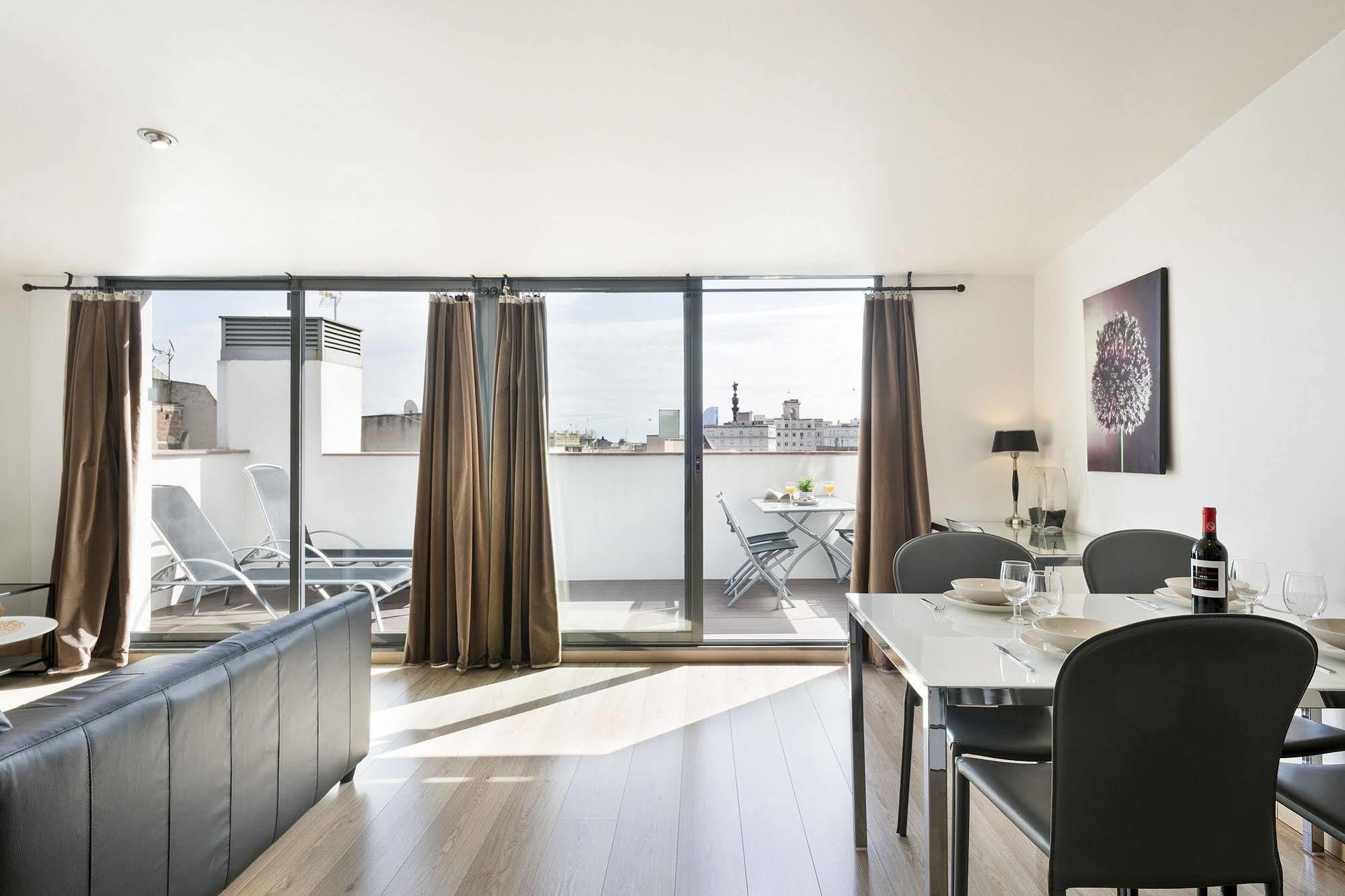 Aspasios Las Ramblas Apartments Barcelona Exterior photo